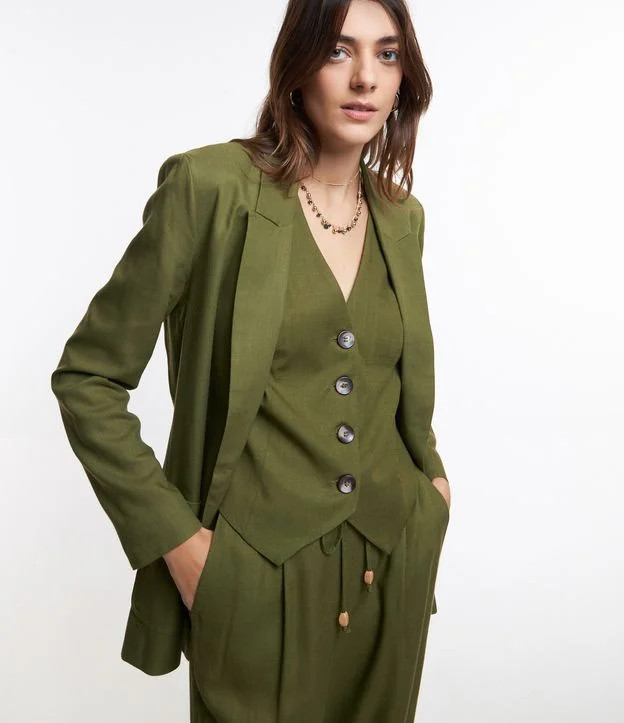 Blazer Alongado em Viscose com Bolsos Grandes Verde | Renner (BR)