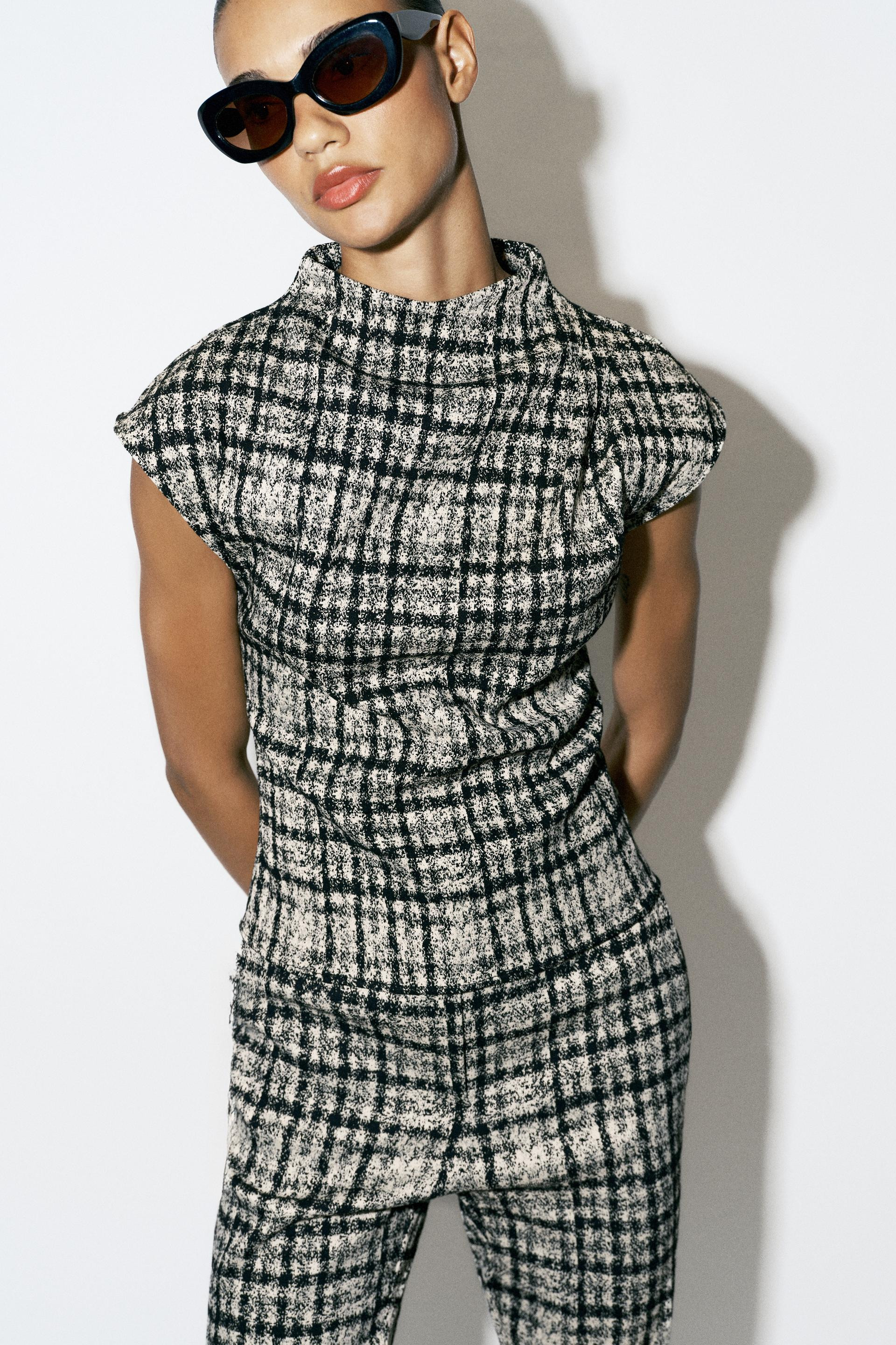 CHECK HIGH NECK TOP | Zara US