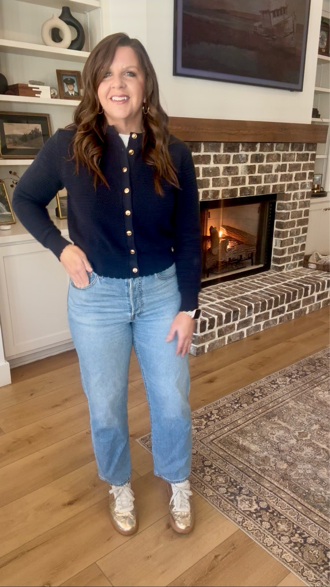 This Walmart cardigan is the star of the show today. Gold button, scallop trim, thick material. 



#LTKmomlife #LTKOver40 #LTKootd