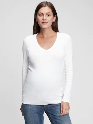 Maternity Modern V-Neck T-Shirt | Gap (US)