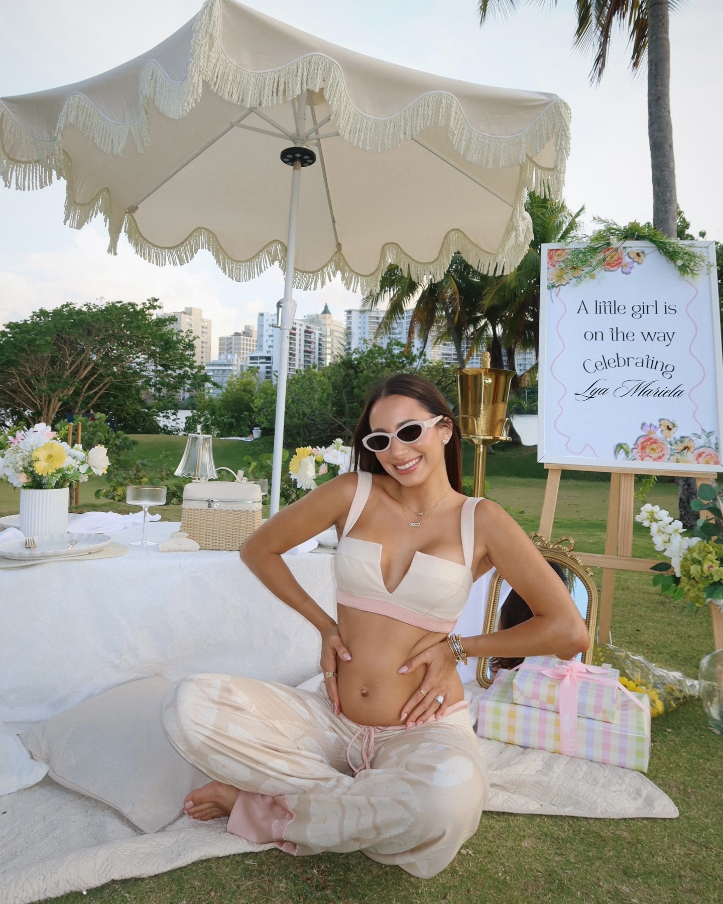 Sunset picnic for chiquitita 💐 curtesy of her titi, Dr. Brows!! 

setup by: @aranaeventspr 
.
.
.
#pregnant #picnic #babygirl #girlmom #LTKMothetsDay #LTKBump #LTKootd