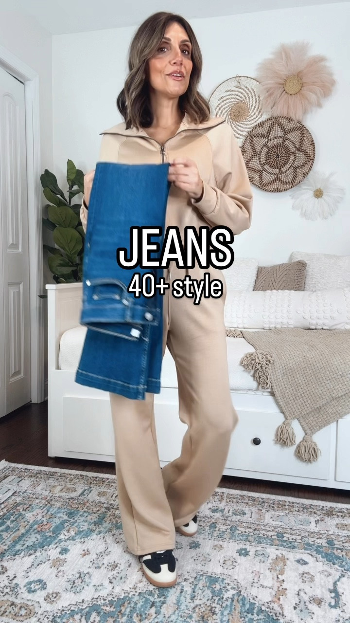 Brand new Spanxsculpt redefine flare jeans in size 4 and color medium
Indigo 

#spanxsculpt #spanxjeans 

#LTKOver40 #LTKStyleTip #LTKWorkwear