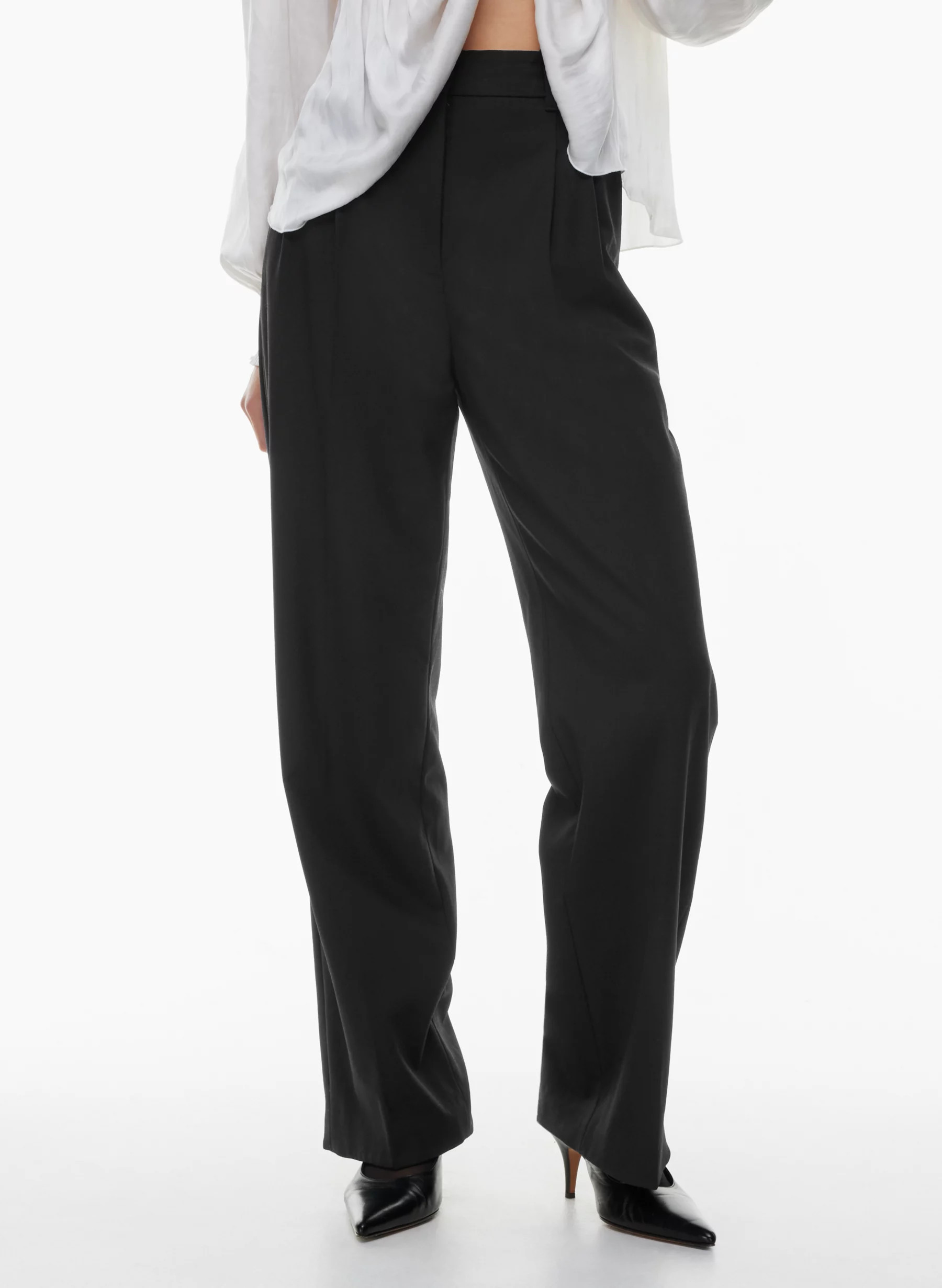 THE EFFORTLESS PANT™ | Aritzia