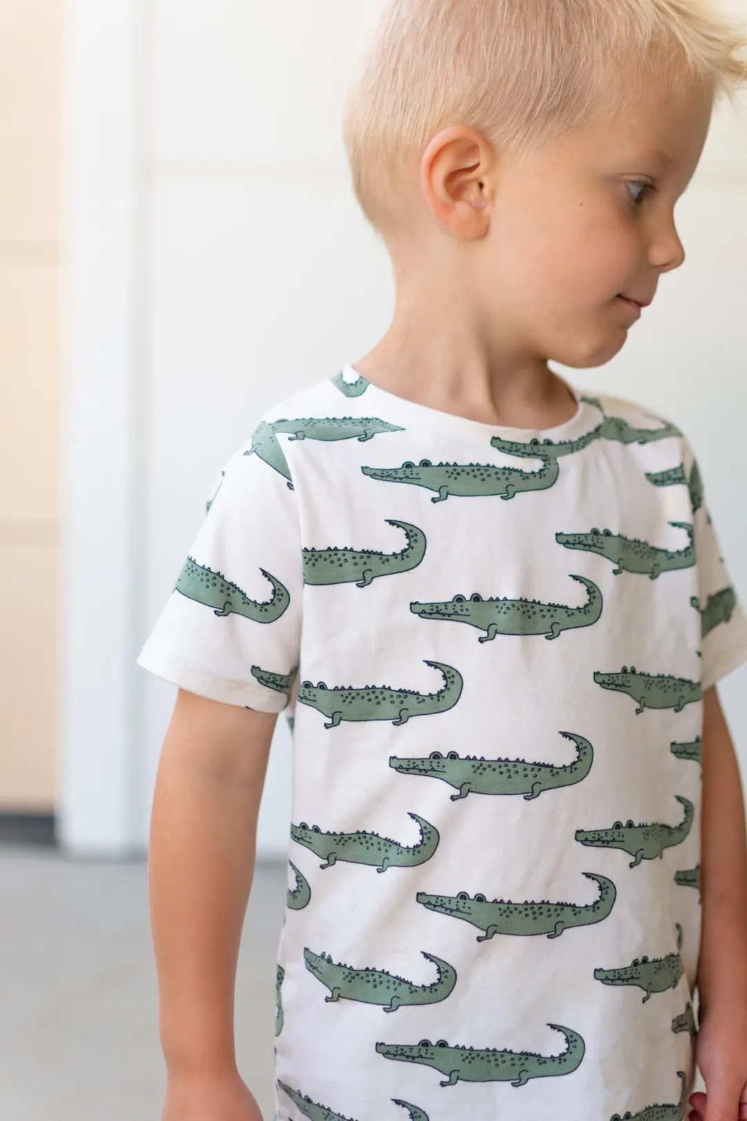 Crocodile Print Kids T-shirt: Organic Baby Clothing - Etsy | Etsy (DACH)