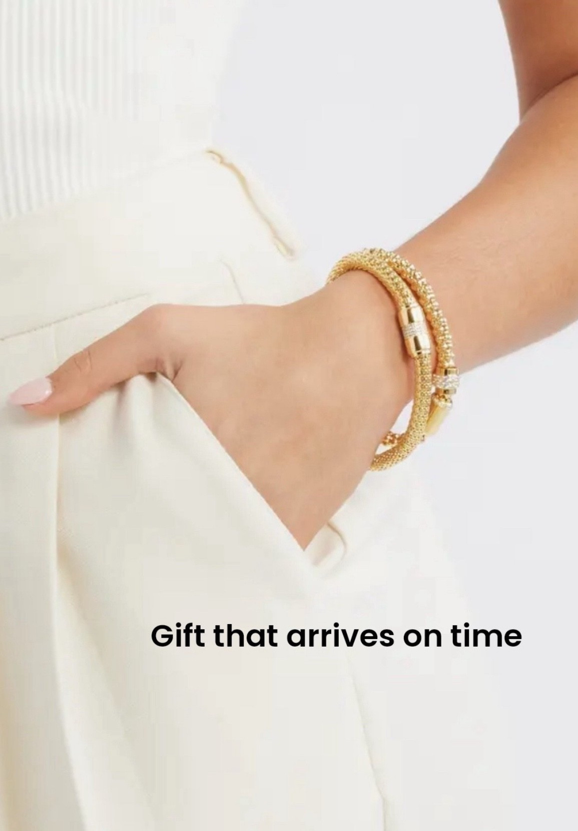 Gold bracelets 


#LTKGiftGuide #LTKFindsUnder100 #LTKHoliday