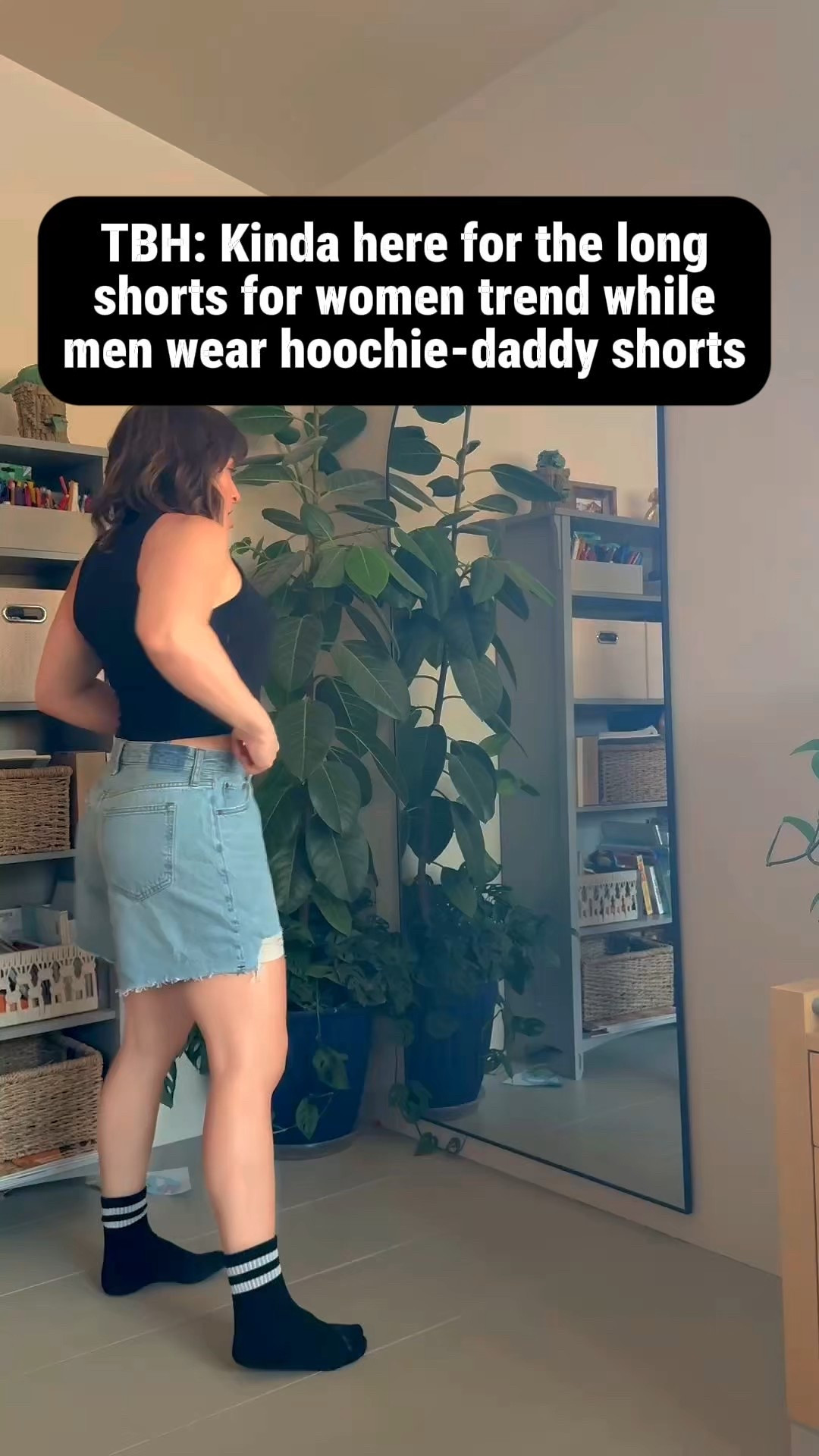 Okay, I know you follow me here for style, but DM my IG and tell me how to style these! 

The shorts are on super sale!

They do a good job of embracing the baggy style but highlighting the backside. I am wearing a 27.

Now help me style these puppies  
