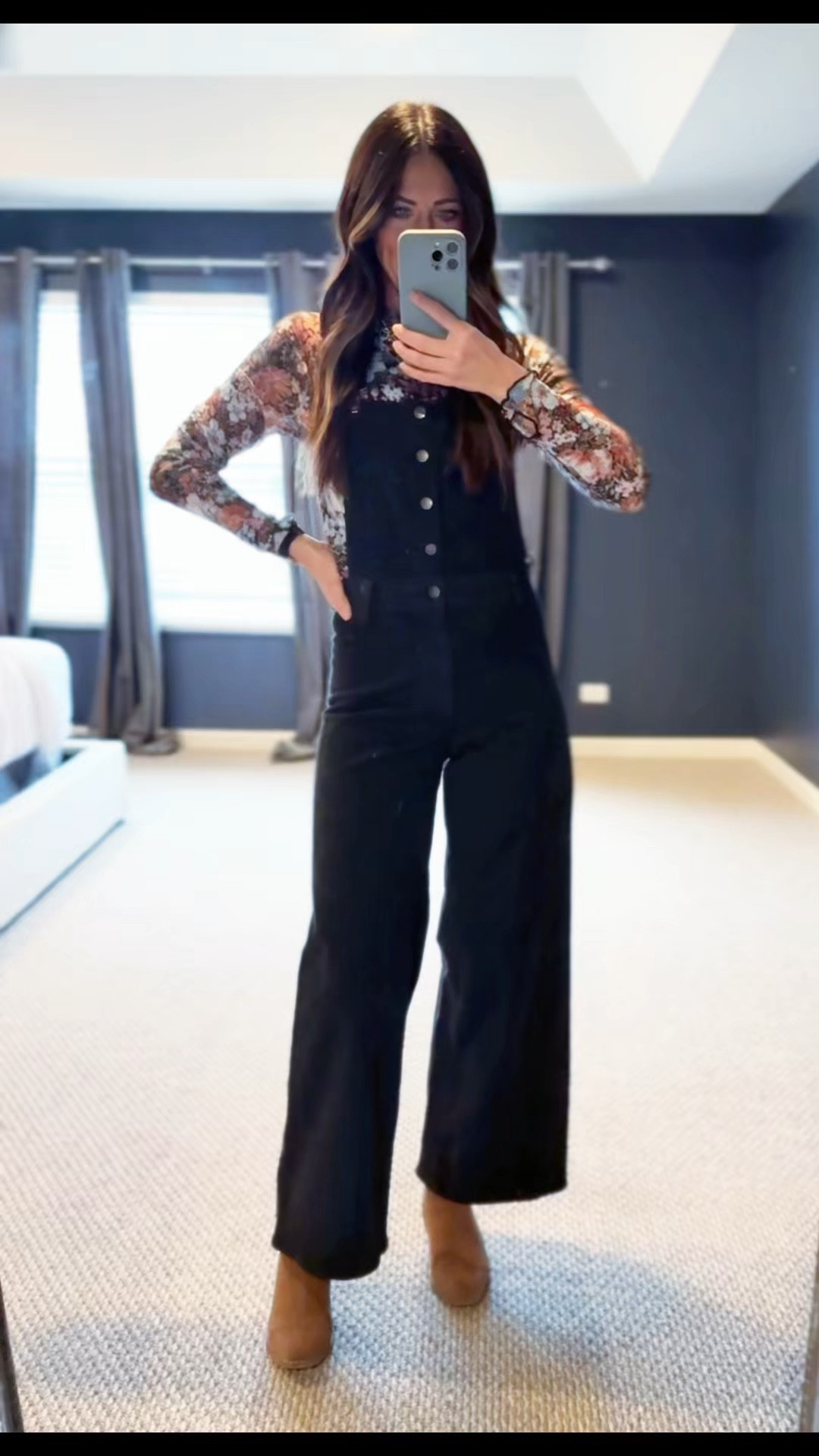 Channeling my inner 90s girl to go see the Goo Goo Dolls perform tonight!Overalls are always a good choice for a concert outfit, AND these are 25% off right now! 

#LTKStyleTip #LTKSaleAlert