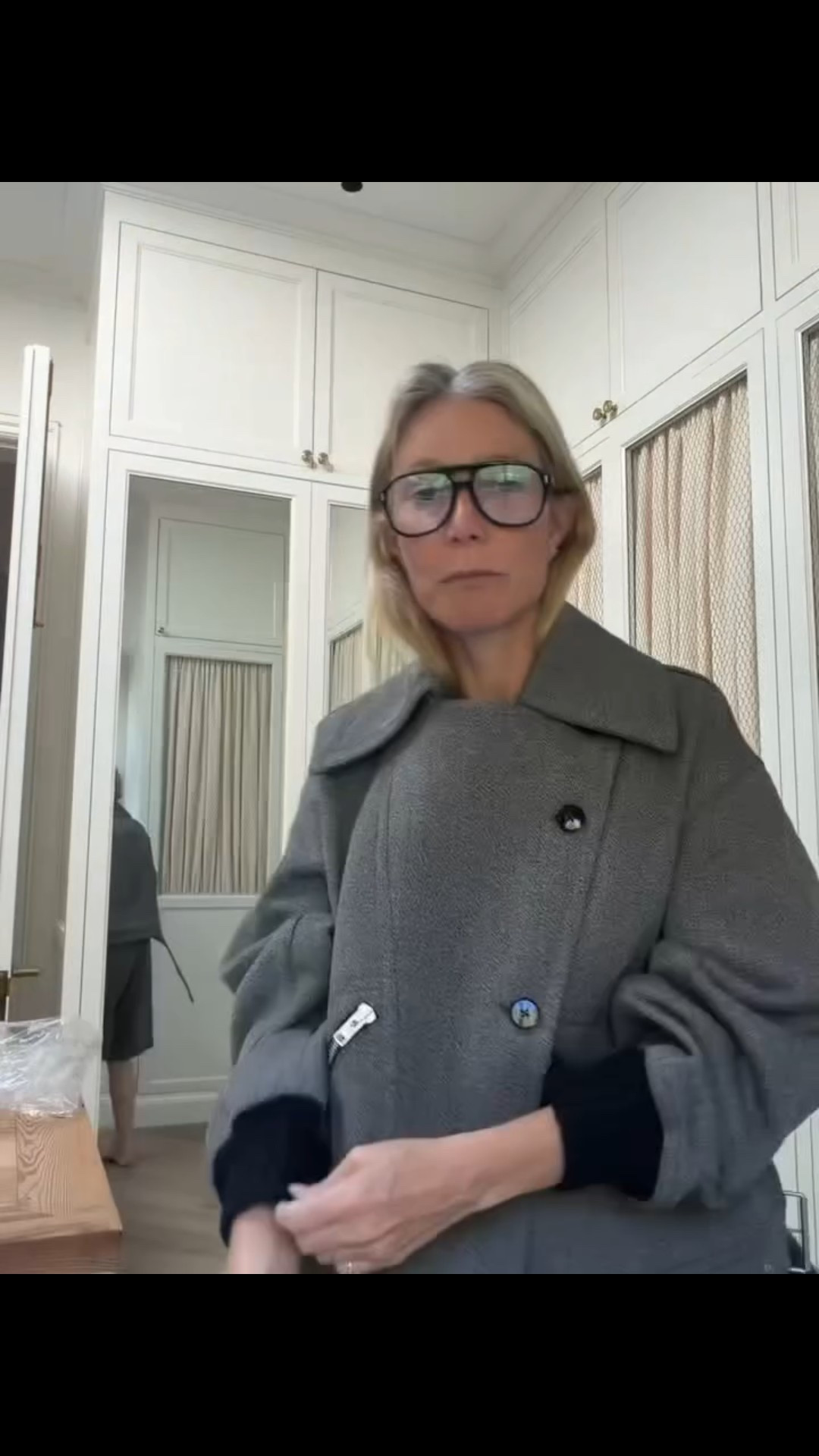 Gwyneth Paltrow's Oversize Engineered Bomber Adjust the side tabs to cinch the hem or just let them hang—it looks cool either way.