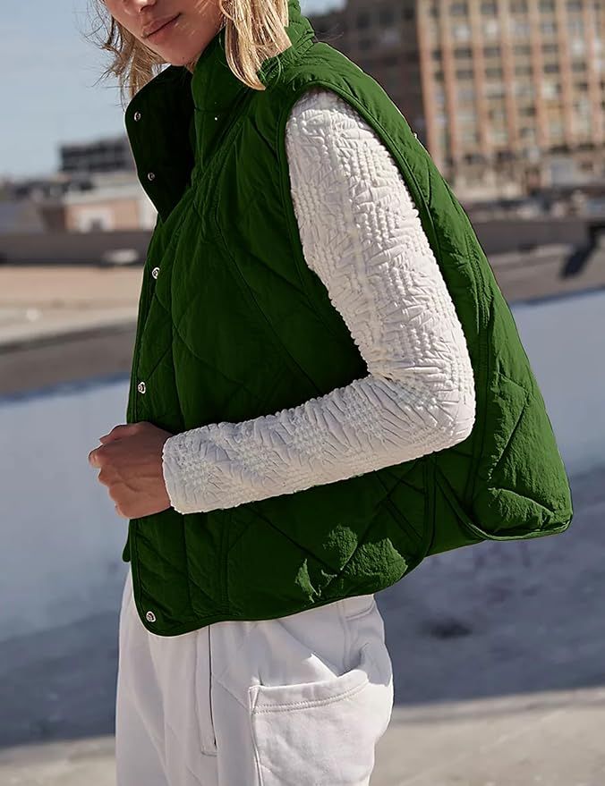 WEQULE Women's Puffer Vest Fleece Lined Quilted Button Down sleeveless Jackets Lightweight Puffy ... | Amazon (US)