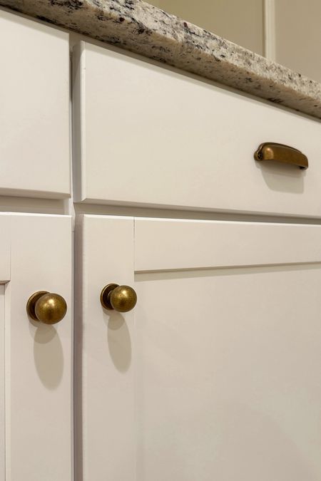 Here’s how the updated brass hardware looks on our super basic cheap cabinets. It really spruced it up! $57 total for 10 pk of knobs and 10pk of pulls. 

#LTKhome #LTKFind #LTKunder50