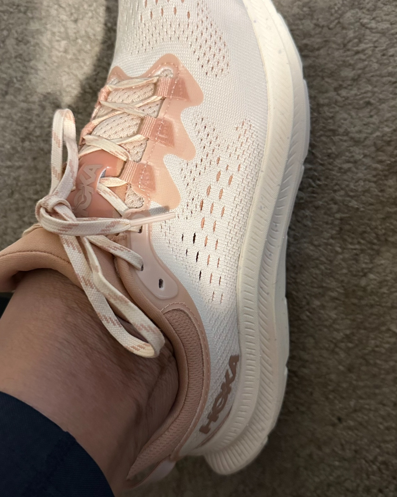 Stepping into 2025 with comfort and style! 🚀 The Hoka Kawana 2’s are giving me all-day support, whether I’m hitting the gym or just running errands. They’re not just sneakers—they’re a vibe. 💪🏾✨


#LTKFitness #LTKActive #LTKShoeCrush