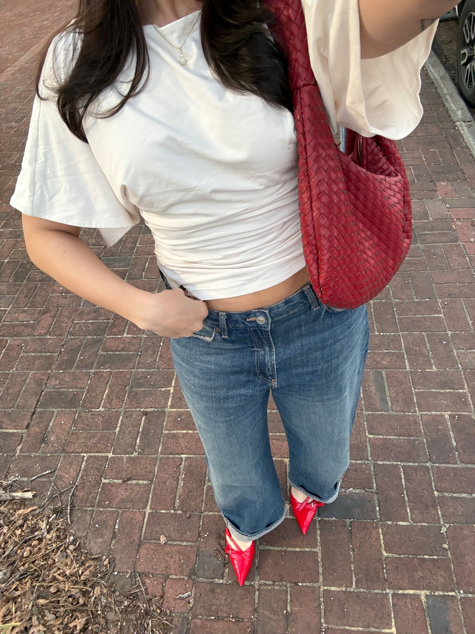 Cute little valentines or date night outfit  exact jeans are Zara TRF mid rise folded baggy jeans 

#LTKValentine #LTKootd