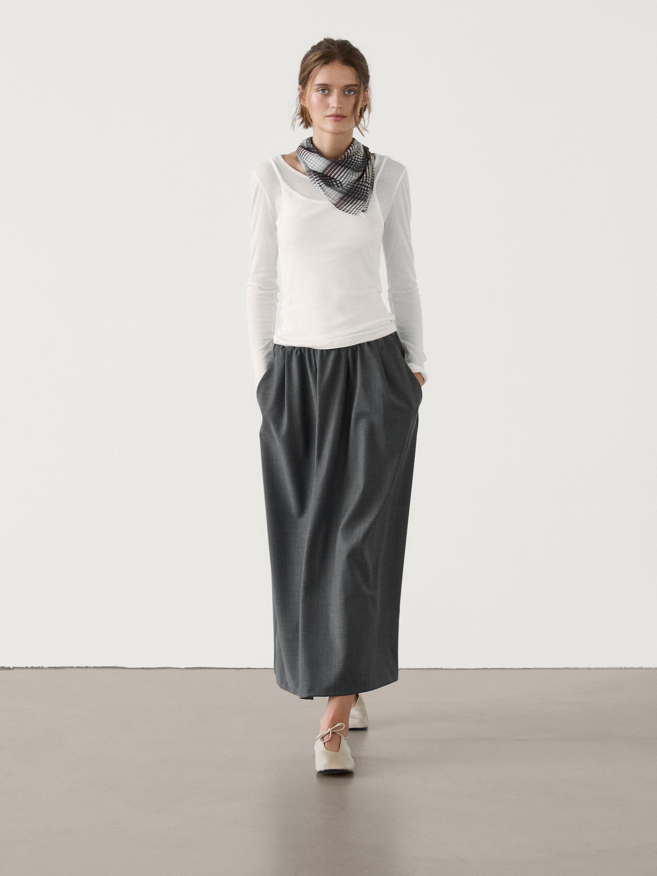Flowing midi skirt with gathered detail | Massimo Dutti US