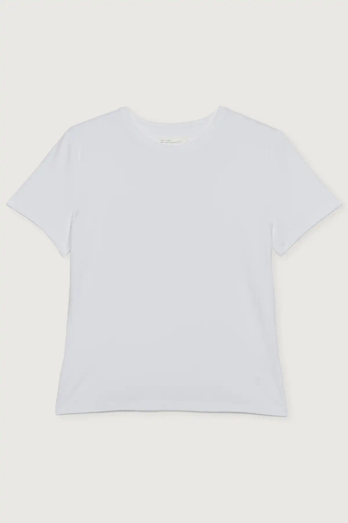 CLASSIC FIT T-SHIRT        4.8 star rating   15 Reviews          $34.00    
 CT-9832-W  White  Bl... | OAK + FORT
