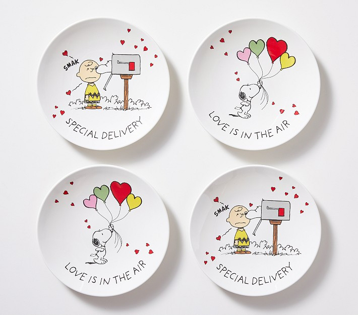 Peanuts® Valentine's Day Plates


 | Pottery Barn Kids