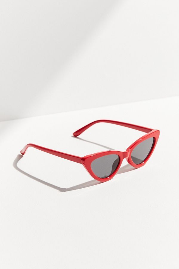 Wild Child Cat-Eye Sunglasses | Urban Outfitters US