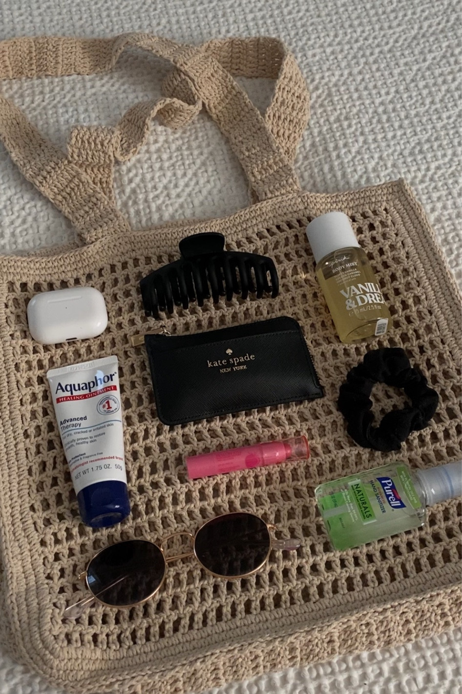 What’s in my bag? Only the essentials 

#LTKSeasonal #LTKItBag #LTKTravel