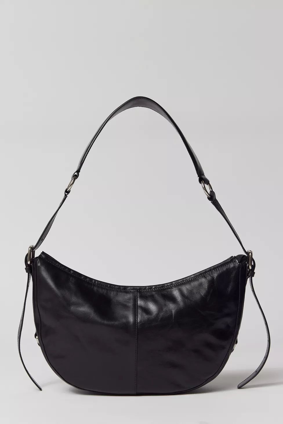 Vagabond Shoemakers Itami Shoulder Bag | Urban Outfitters (US and RoW)