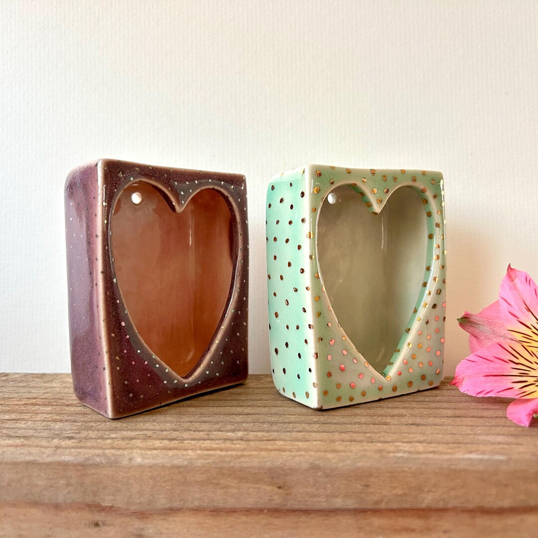 Valentine's Shrine, Heart Altar, Miniature Shrine, Ceramic Nicho, Gold Dotted Shrine - Etsy | Etsy (US)