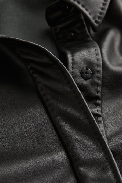 Oversized shirt | H&M (UK, MY, IN, SG, PH, TW, HK)