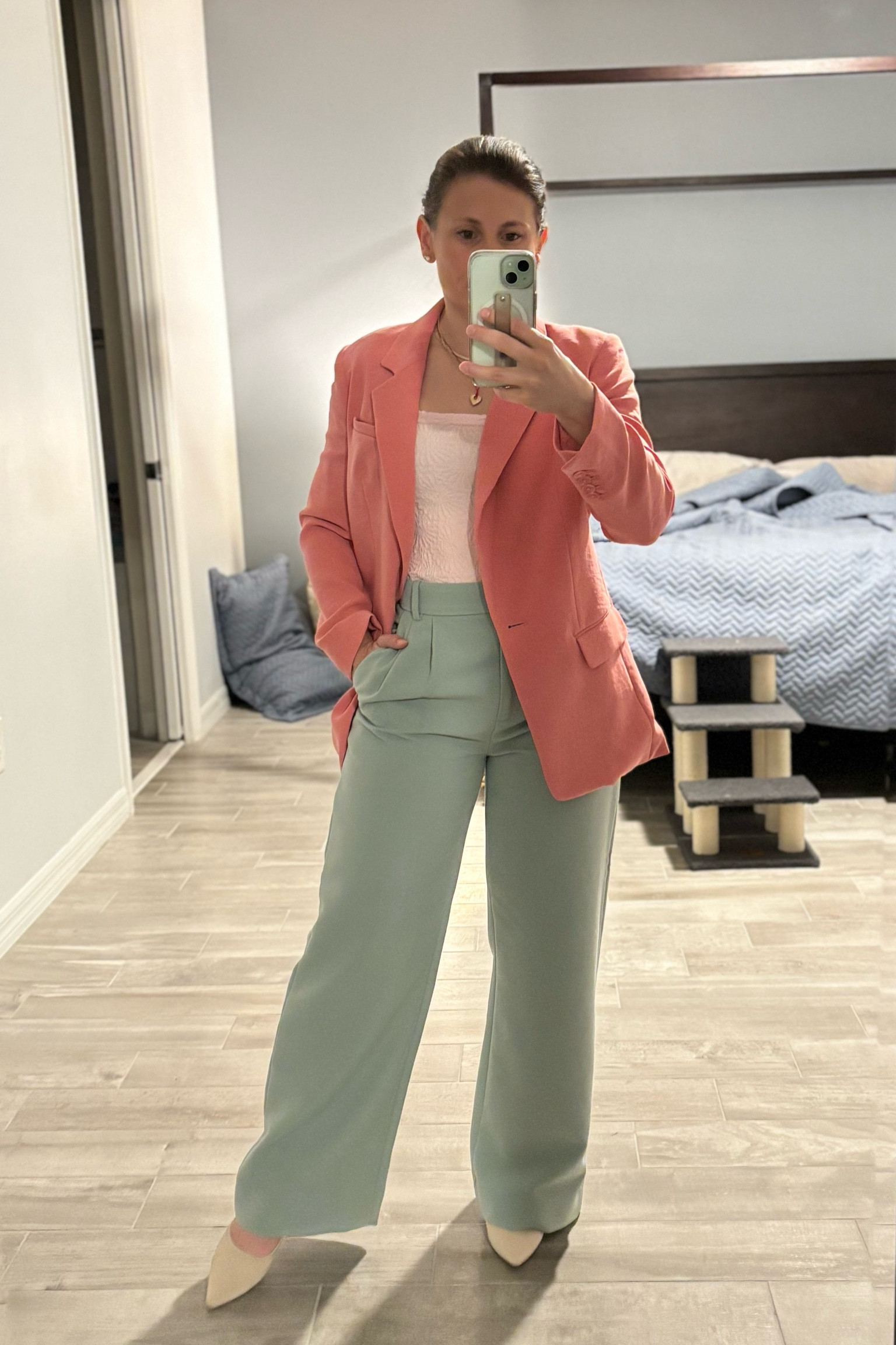 Office pants available in petite sizing. I’m wearing 25S regular here. I tried both 26S and 25S and regular vs curve love. I prefer 25S regular. 

I'm 4'10" and 115#; bust 32B, waist 26, hips 36


#LTKShoeCrush #LTKOver40 #LTKWorkwear