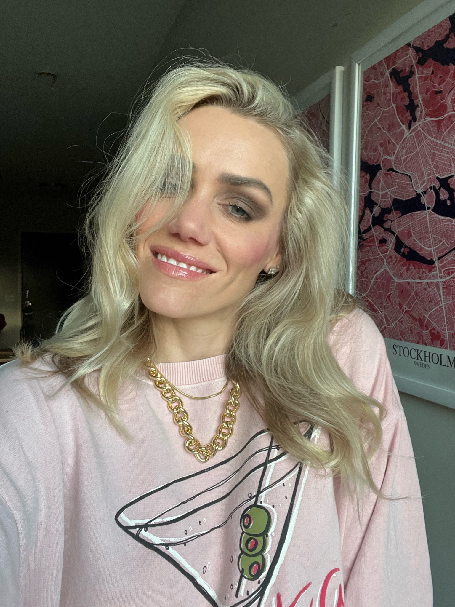 It’s soft smoky shadow season.

#LTKbeauty