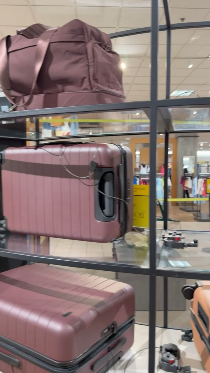 Chic luggage during nsale 
Nordstrom anniversary sale 🩷

#LTKmomlife #LTKgrwm #LTKootd