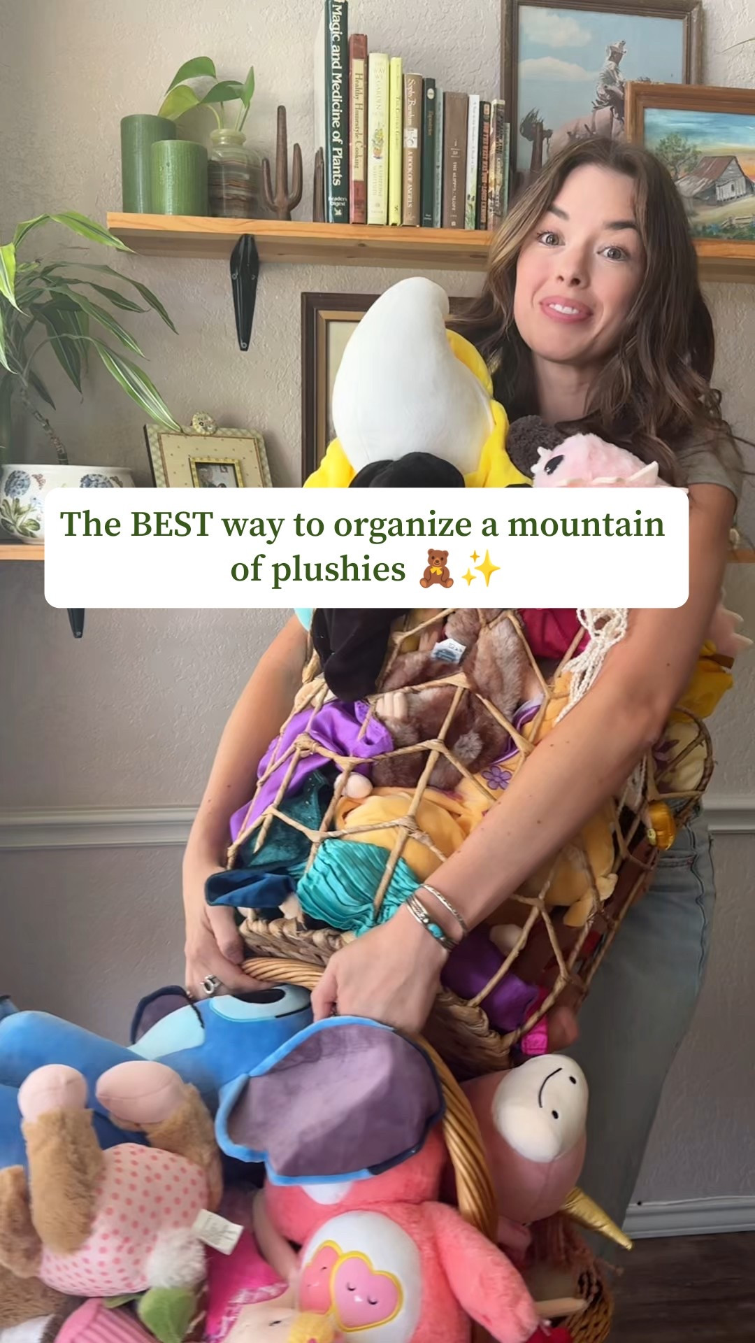 SpaceAid sent over the cutest organizer and it’s a total game-changer for our stuffed animal collection 🧸💫 Such a simple way to make playtime (and cleanup!) so much easier!
#playroomorganization #toystorage #stuffedanimalstorage #momlifehacks #organizedhome #toystorageideas #momcontent
