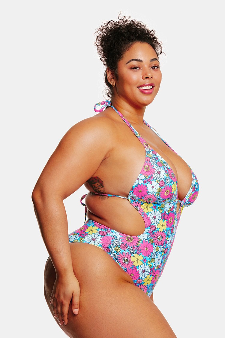 Point Dume Daisy Plunging Halter Tie-Back Plus Size Monokini Swimsuit | Cupshe