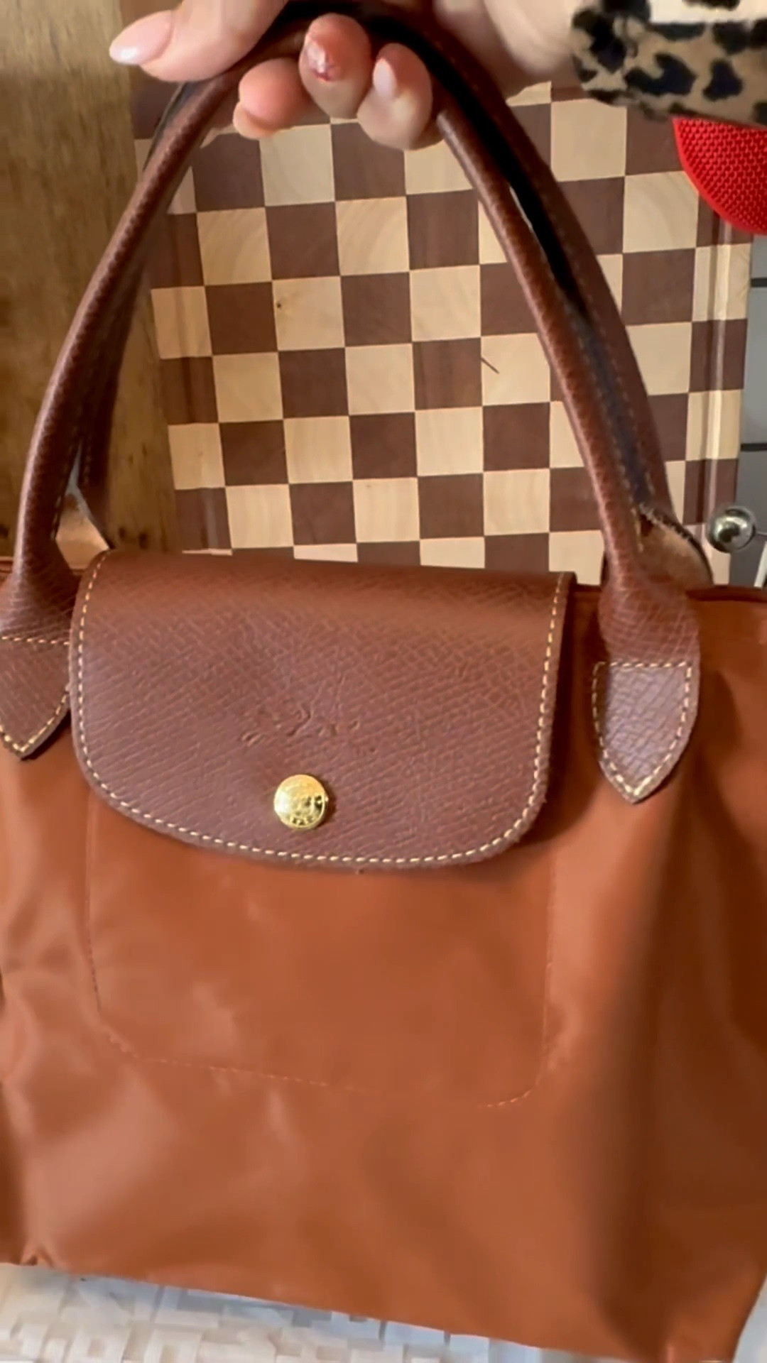 Love this Longchamp cognac color 👜
#ltkfashion #longchamp 