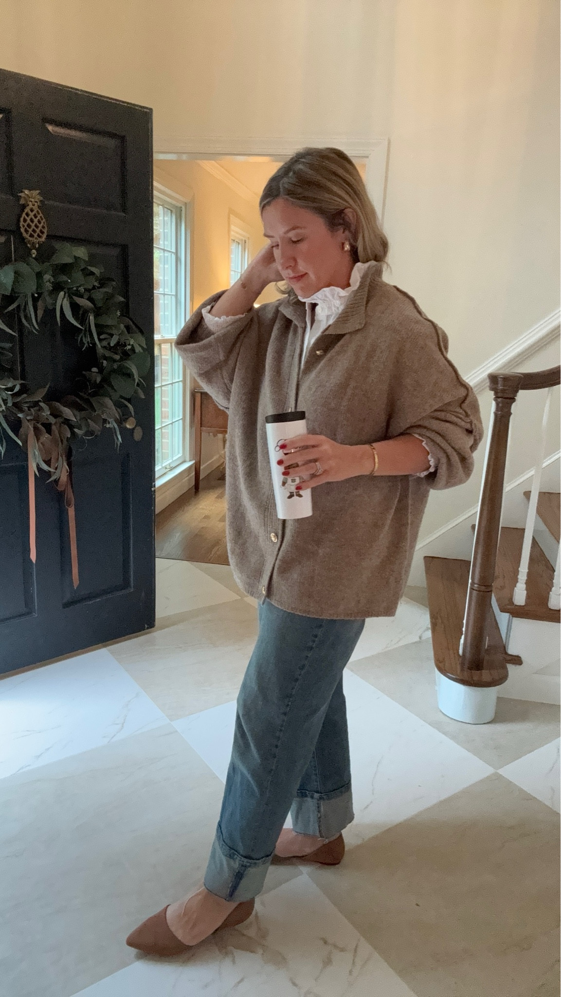 One of my favorite oversized sweaters! It’s perfectly oversized and great for layering! Classic fashion, classic outfit idea, fall fashion 

#LTKMidsize #LTKStyleTip #LTKSaleAlert