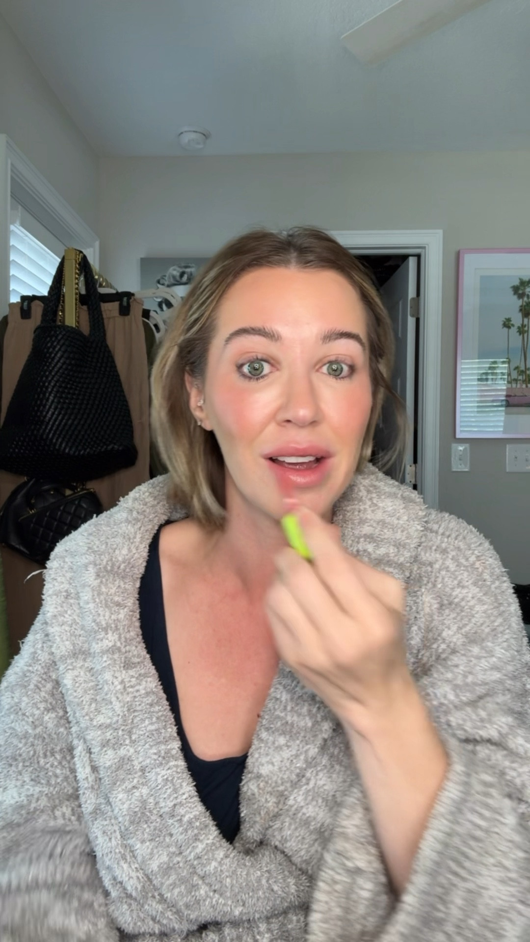 Undereye corrector: 1 fair
Glow screen: 2 fair/light
Bronzer: sand
Blush: strawberry sunset
Lipgloss: chillin like a villain 

#LTKStyleTip #LTKBeauty