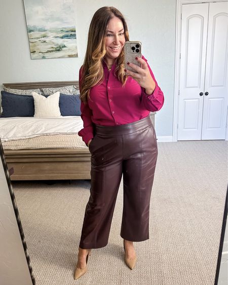 Faux Leather Pants Workwear 

Fit tips: blouse tts, 1 (8/10) // Pants size down in size 2, but loose 

Workwear | office fashion | office attire | business casual | business professional | fall fashion | Chico’s


#LTKstyletip #LTKcurves #LTKworkwear