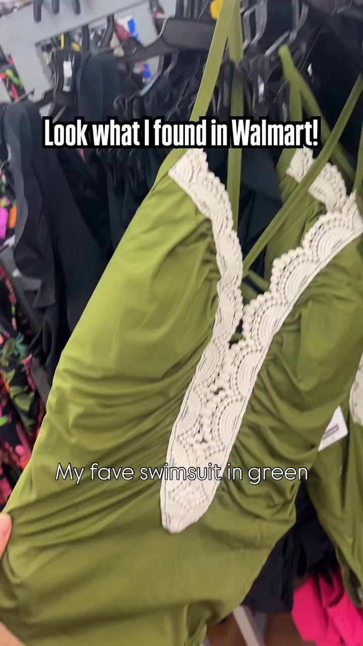 wearing SMALL in all - 140lbs, 5’7! 


#LTKOver40 #LTKFindsUnder50 #LTKSwim