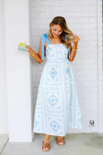 In A Glimpse Cream Sleeveless Maxi Dress | The Willow Tree