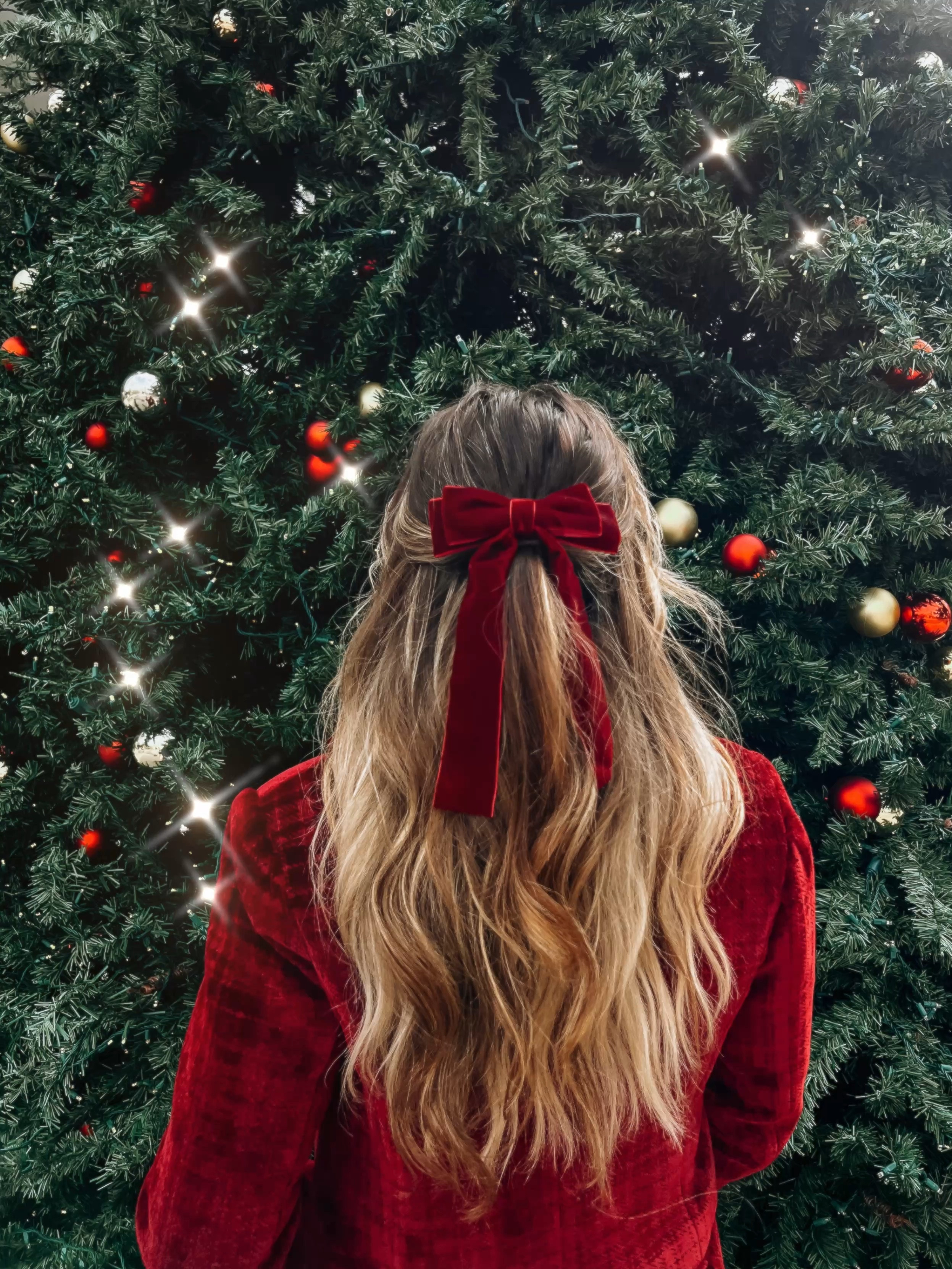 Red velvet hair bow, holiday bows

#LTKstyletip #LTKVideo #LTKbeauty