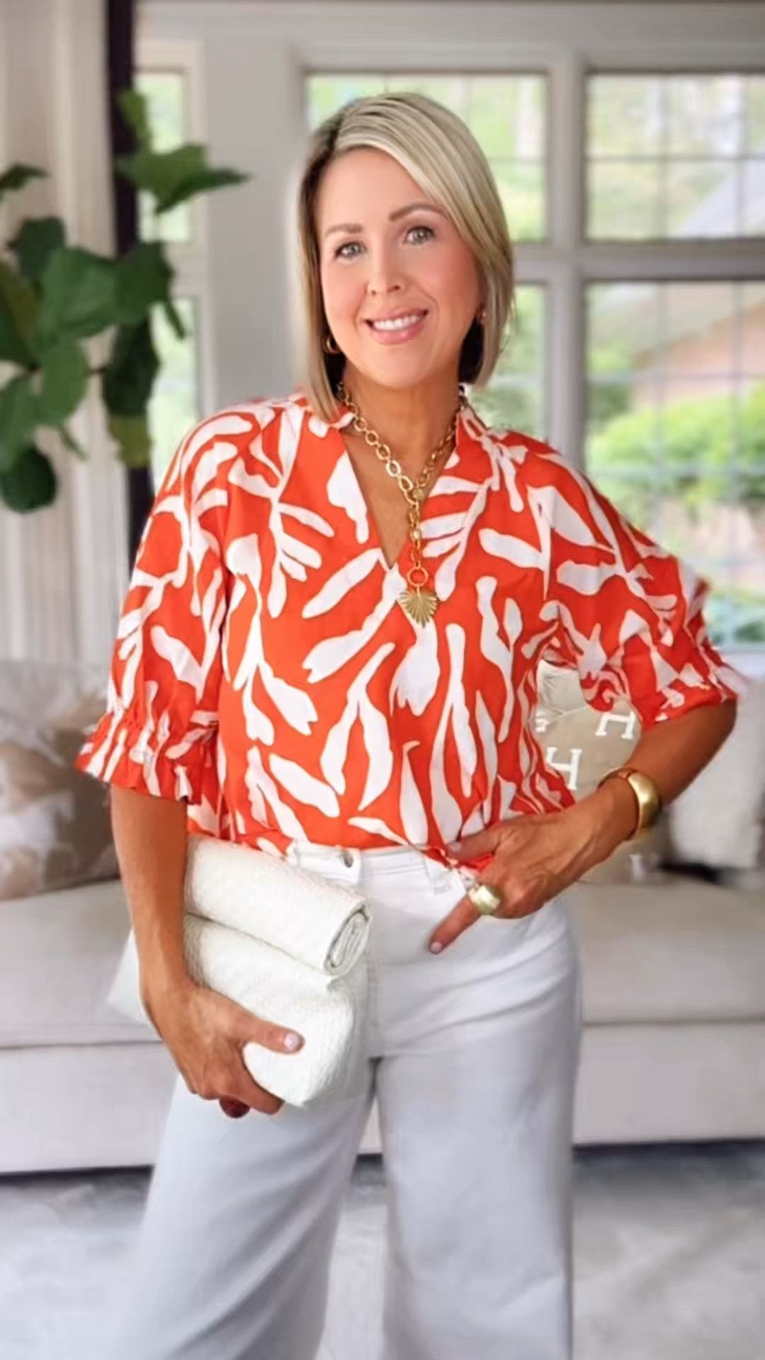 size up two sizes i these white jeans! i’m normally a 4 and the 8 fits comfortably!

#LTKOver40 #LTKSaleAlert #LTKdayinmylife