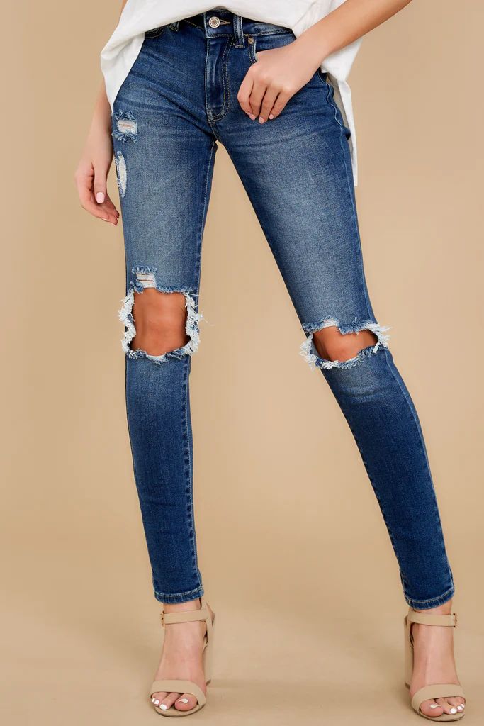Hold Onto This Dark Wash Distressed Skinny Jeans | Red Dress 