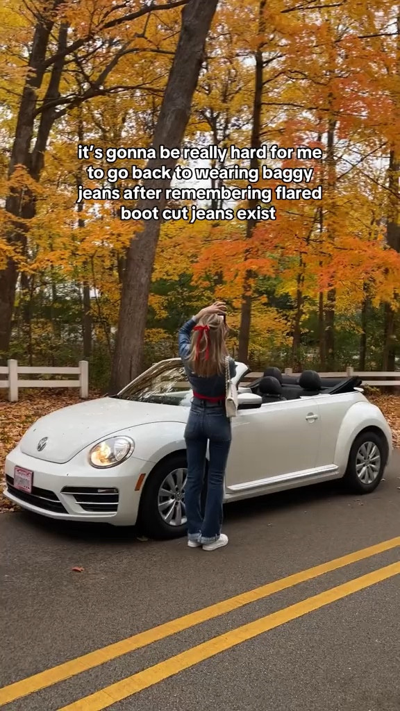 Flare jeans are in 🙌🏼😍 

winter fashion, fall fashion, chic style, ootd, outfit inspo, trendy fashion

#LTKSeasonal #LTKStyleTip