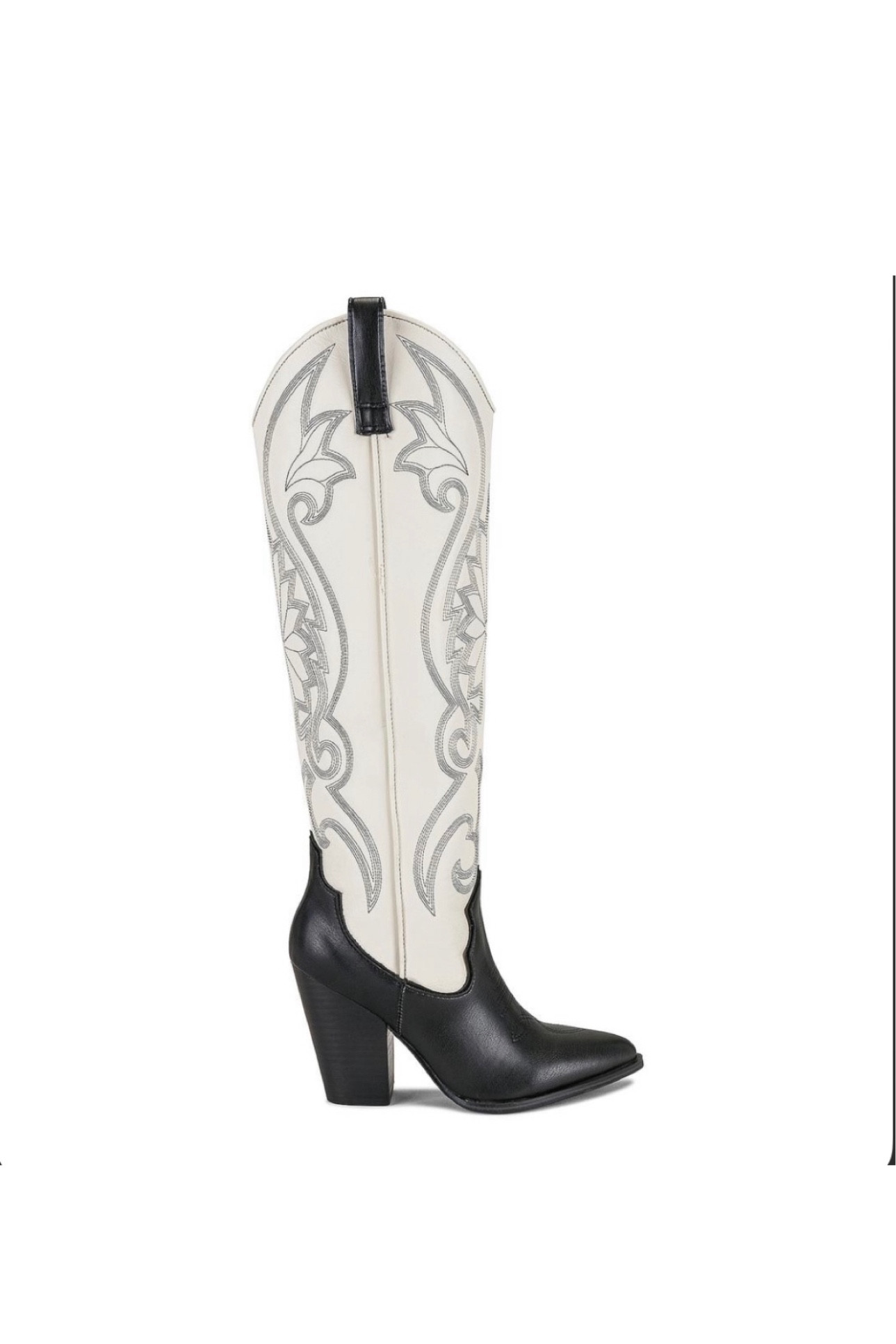 Will be wearing these every chance I get 😍 size up! 