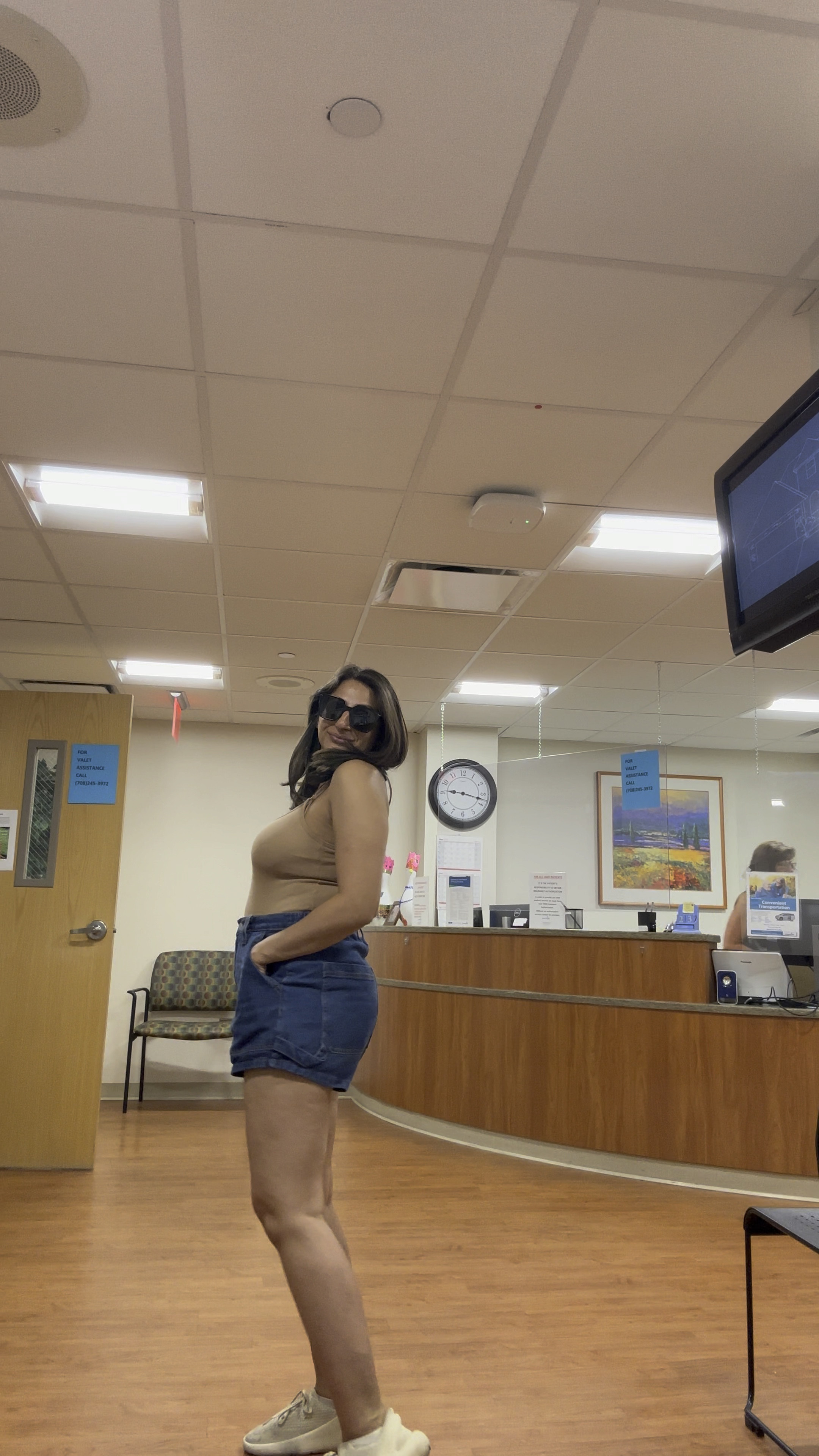 OOTD 

Loving these summer shorts I grabbed last week. Wearing a size 10 @ 5’3” and 150 lbs.



#LTKFind #LTKstyletip #LTKcurves