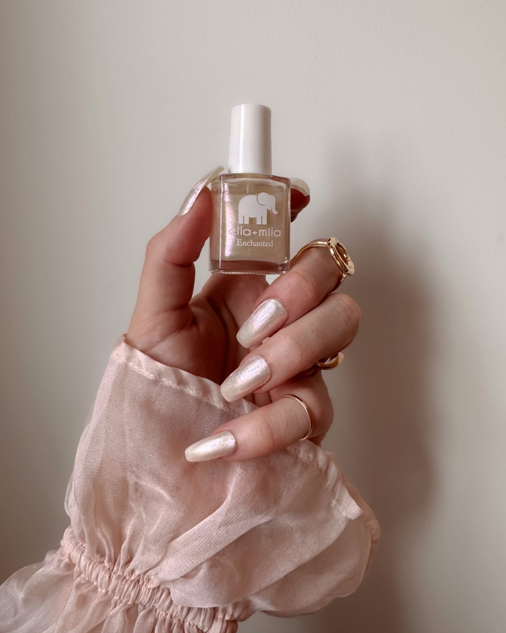 Summer nails 🤍

#LTKBeauty #LTKSummerEdit