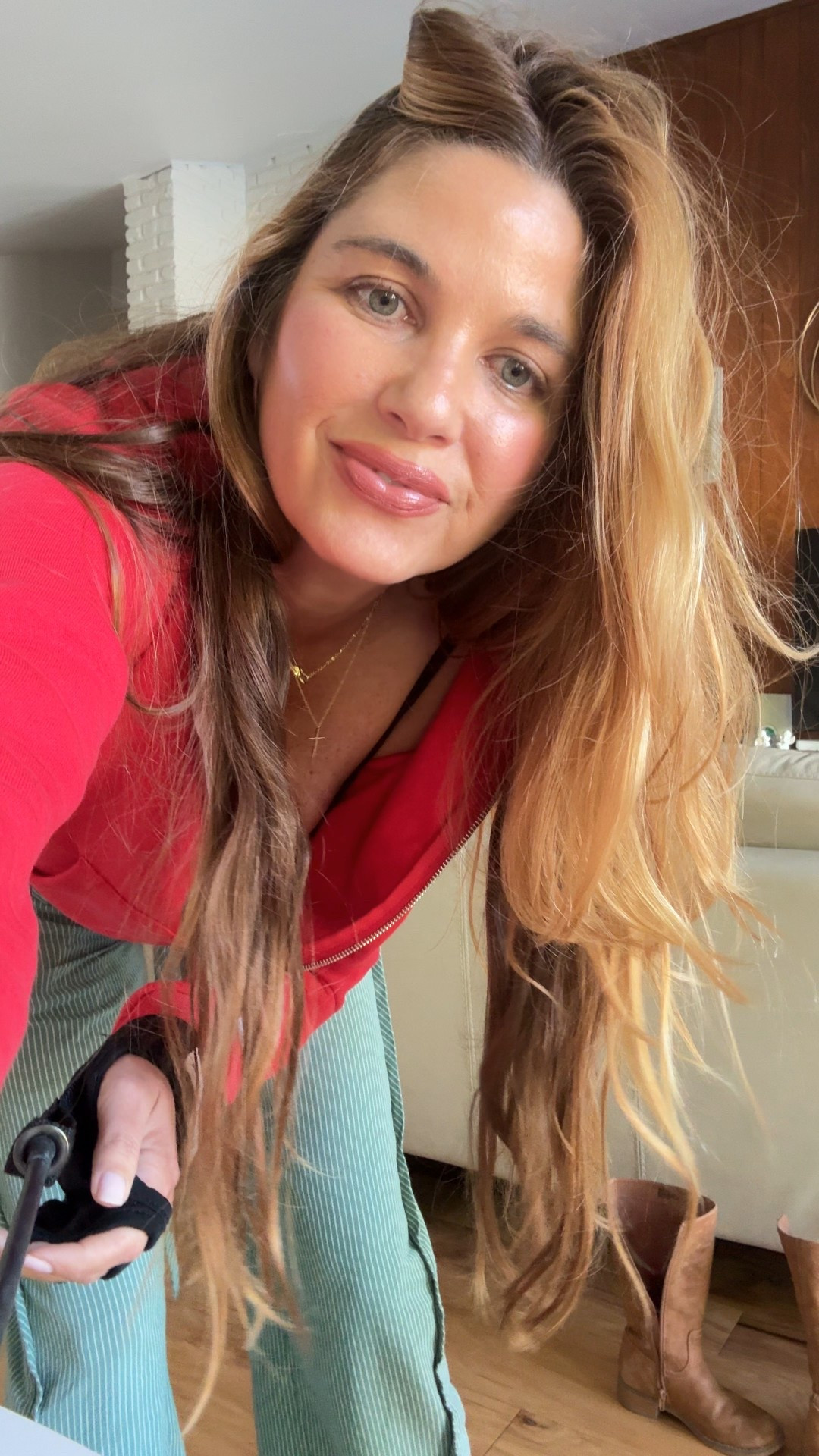 Sweatshirt: medium (and perfect!) 
Lips: Carob 
Pants: XS (they run large)


#LTKfitnessgoals #LTKdayinmylife #LTKBeauty