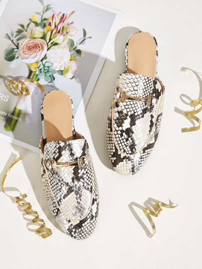 Snakeskin Snaffle Decor Flat Mules | SHEIN