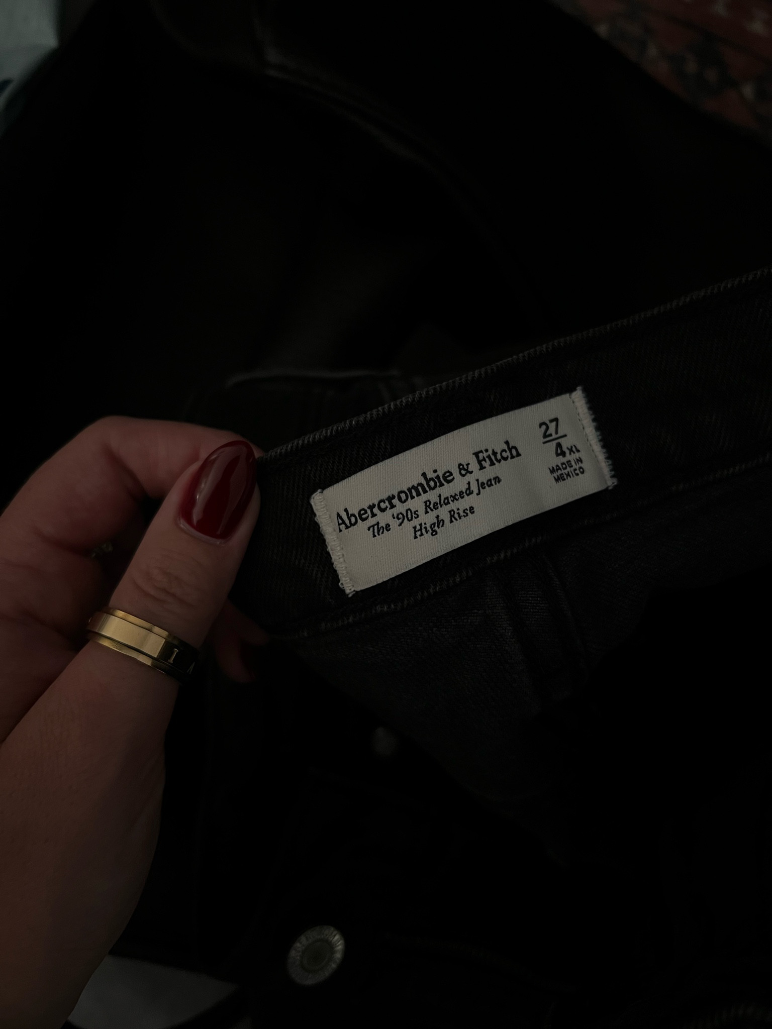 My favorite Abercrombie jeans 🖤

#LTKFindsUnder100 #LTKStyleTip #LTKWorkwear