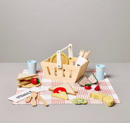 New toy picnic basket from Hearth & Hand

#LTKfindsunder50 #LTKSeasonal #LTKkids