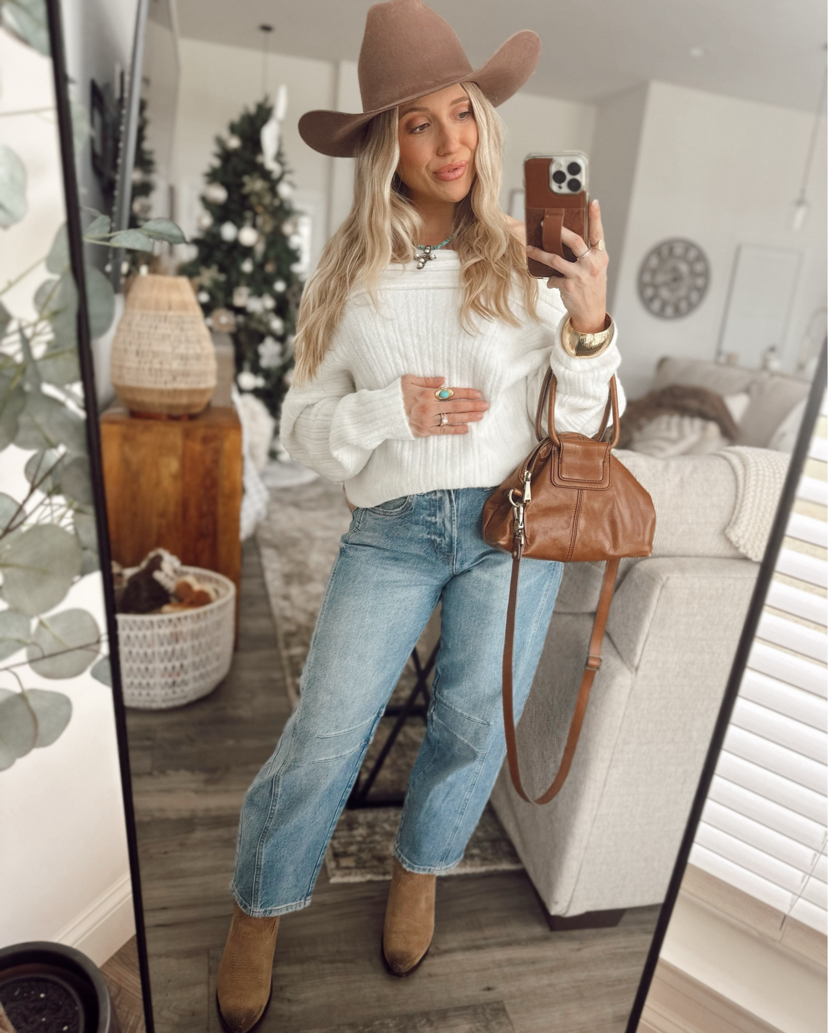 Serving a little western-boho bump style today 🤠🤍 #ad @12thtribe #sponsored

Even at 20 weeks, I can’t resist squeezing into my fave 12th Tribe outfits — especially when they’re 30% off sitewide for Black Friday 🔥

Feeling so thankful today for opportunities like this 🥹✨
12th Tribe has been one of my top fave brands forever, so partnering with them while growing a little human feels extra special 🤍

These barrel jeans? Obsessed. The off-the-shoulder sweater? A staple.
Everything is linked 🛍️✨

Let me know if you grab anything so we can twin!
✨

#12thTribe #BlackFridaySale #SitewideSale #LTKsale #LTKfashion #BumpStyle #PregnancyFashion #WesternBoho #BarrelJeans #SaleAlert #HolidayDeals #BlackFridayFashion