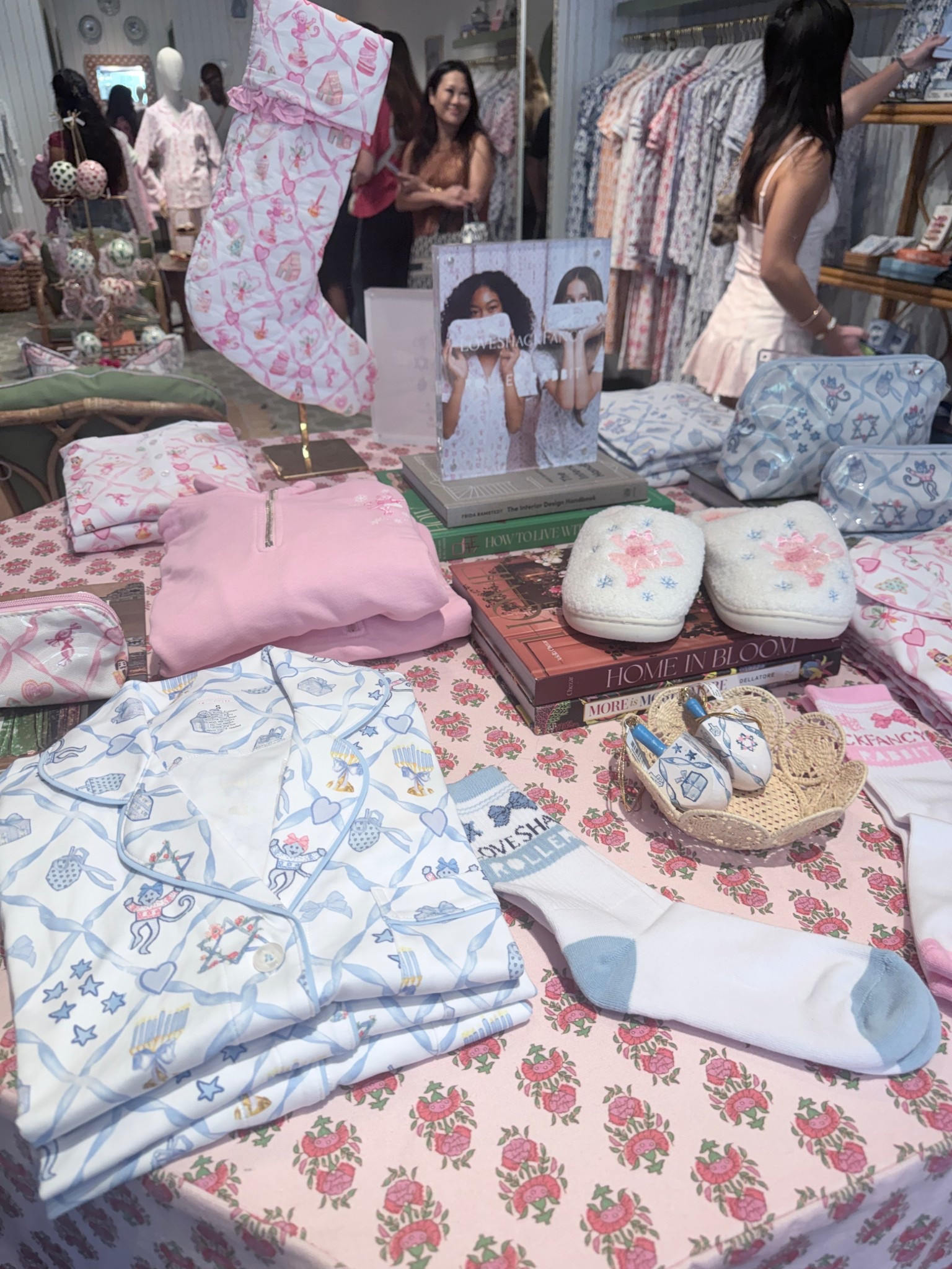 #LTKSeasonal #LTKHoliday #LTKGiftGuide