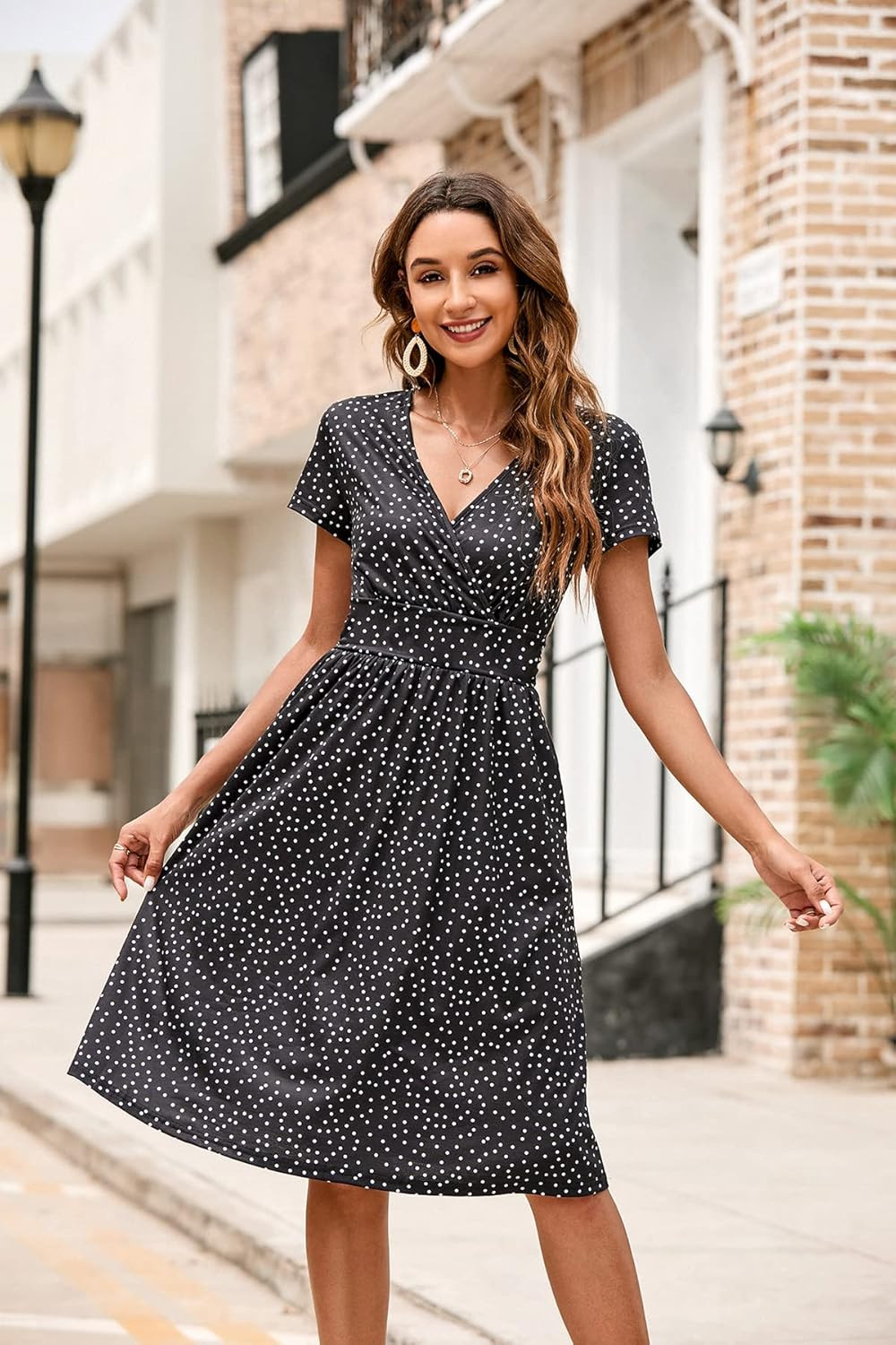 VOTEPRETTY Women's Short Sleeve V Neck Wrap Dress Summer Casual Floral Sundress with Pockets | Amazon (US)