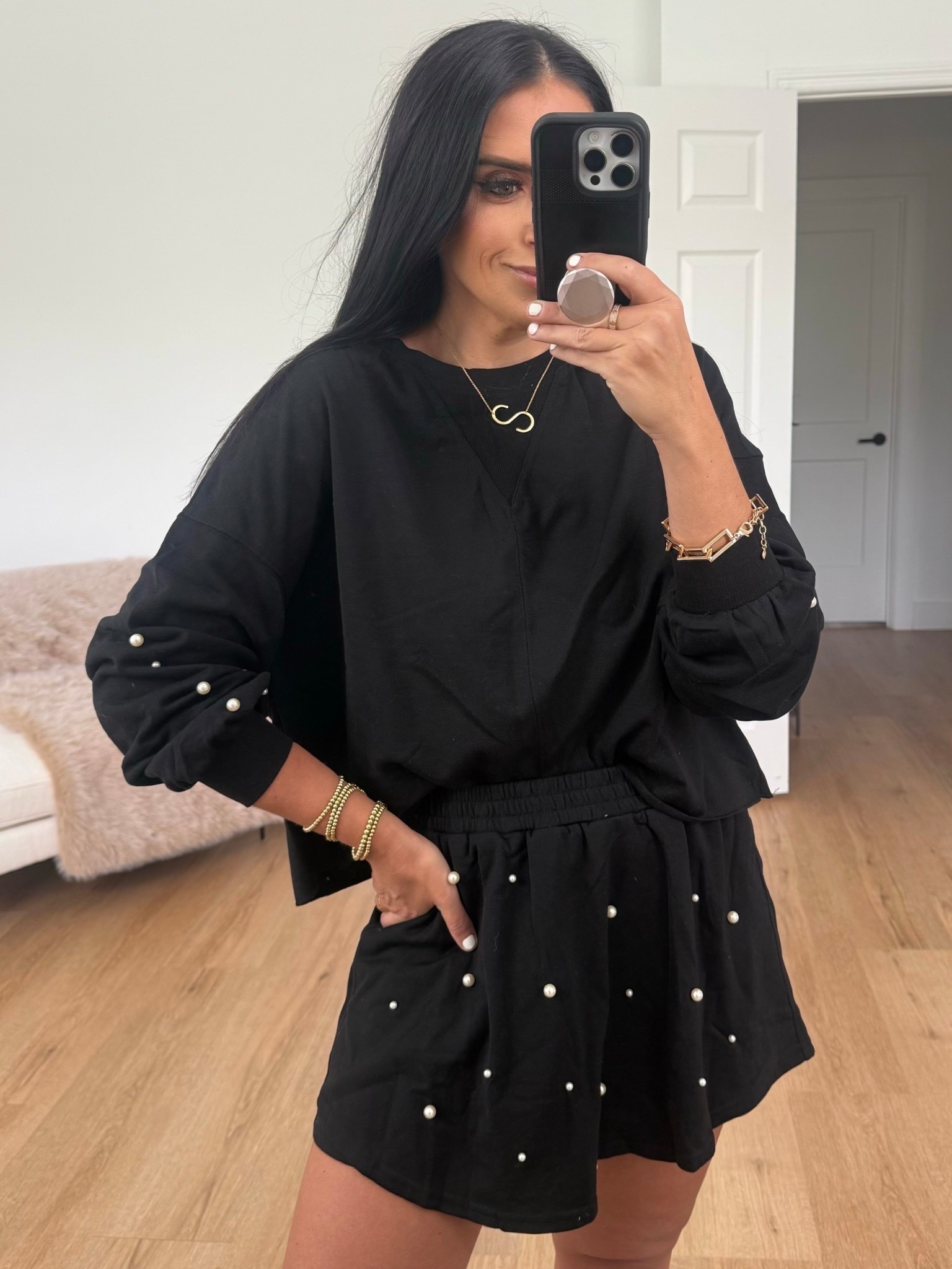 Amazon 2 piece set wearing size medium 